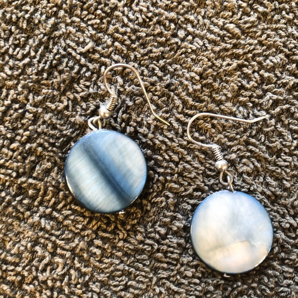 Ratings - Picture 15 of 16